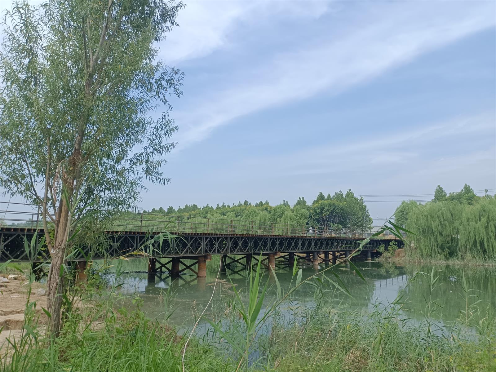 湖南浩潤路橋機械有限公司,郴州公路鋼橋設(shè)計制造加工,郴州鋼管樁橋梁設(shè)計制造加工